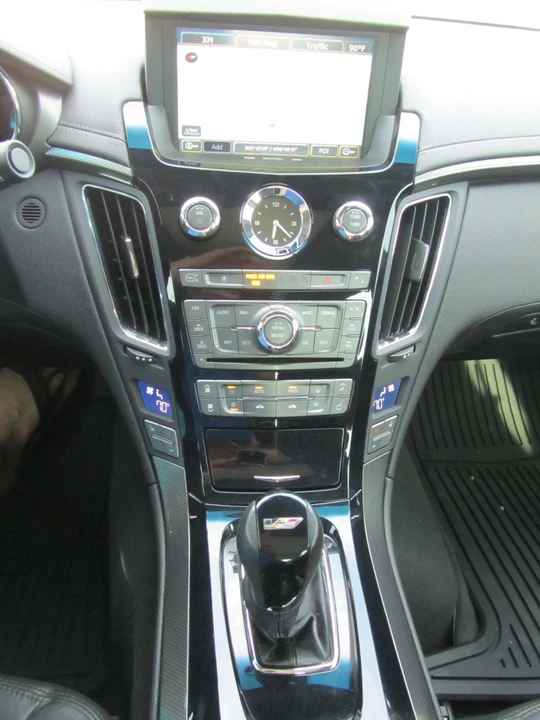 2010 Cadillac CTS-V 2nd Gen - Image 10 of 15