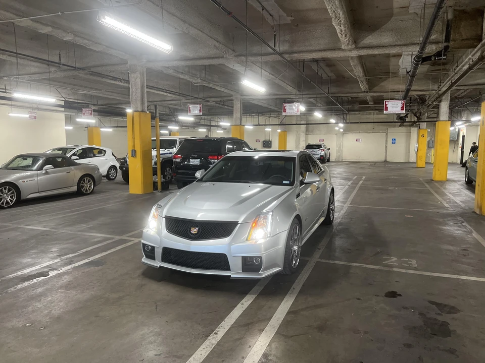 2010 Cadillac CTS-V 2nd Gen - Image 7 of 31