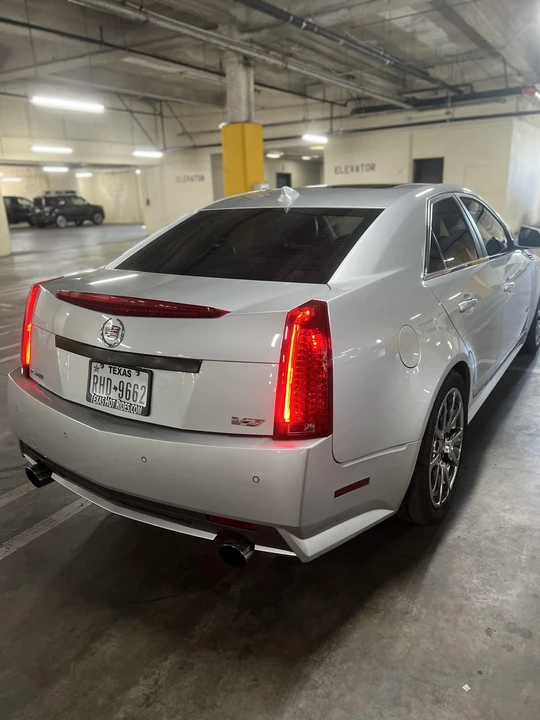 2010 Cadillac CTS-V 2nd Gen - Image 22 of 31