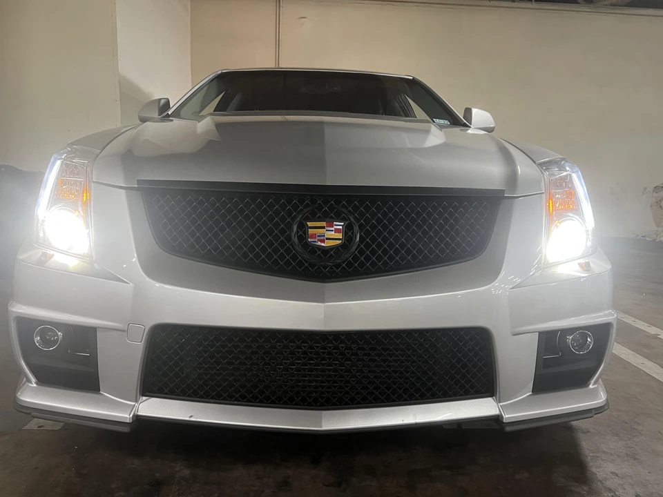 2010 Cadillac CTS-V 2nd Gen - Image 6 of 31