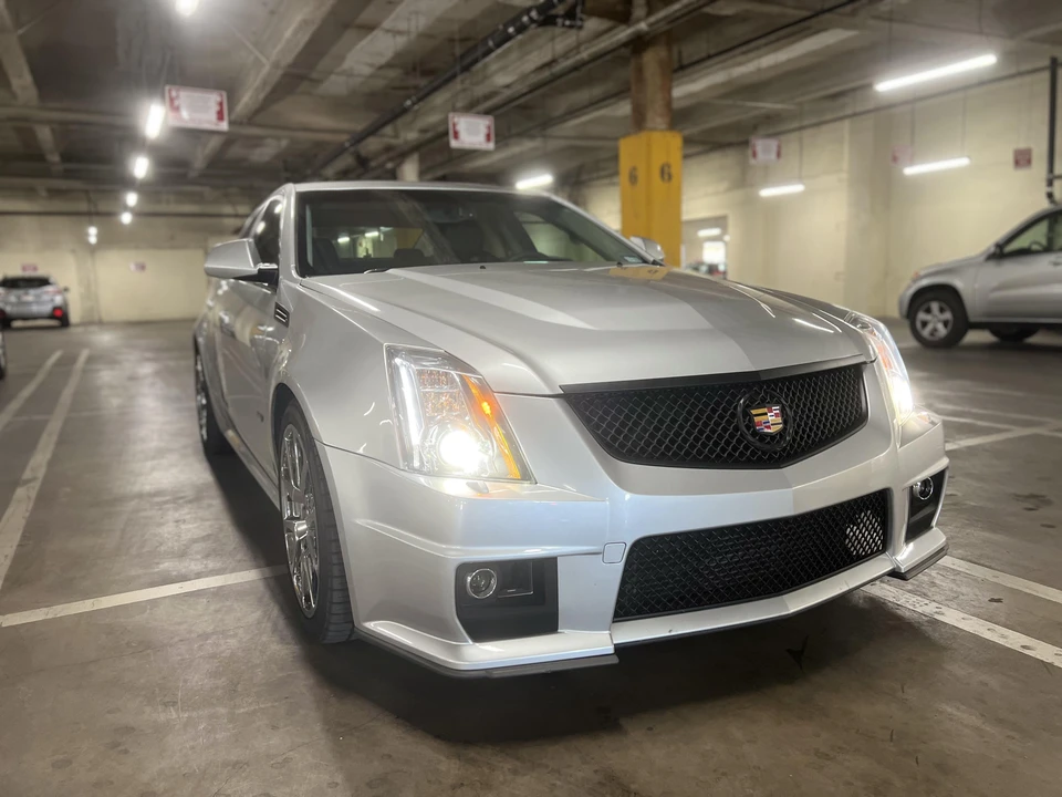 2010 Cadillac CTS-V 2nd Gen - Image 29 of 31