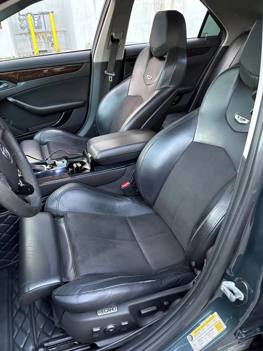 2010 Cadillac CTS-V 2nd Gen - Image 9 of 20