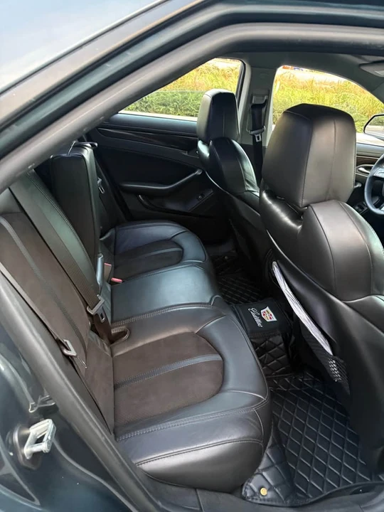 2010 Cadillac CTS-V 2nd Gen - Image 10 of 19