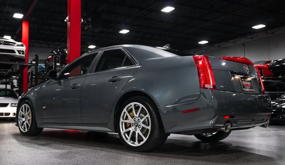 2010 Cadillac CTS-V 2nd Gen - Image 2 of 20