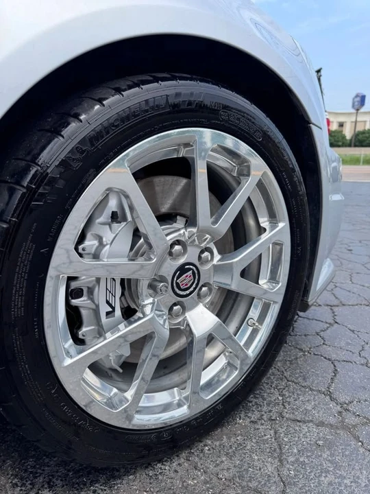 2010 Cadillac CTS-V 2nd Gen - Image 16 of 18