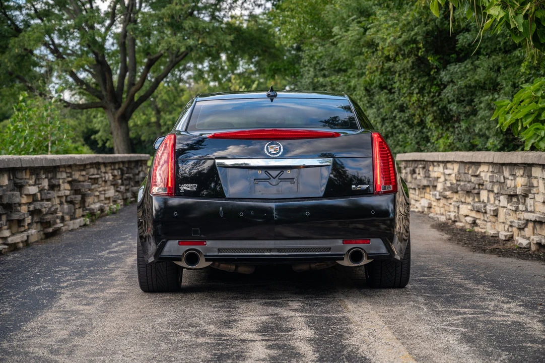 2010 Cadillac CTS-V 2nd Gen - Image 30 of 31