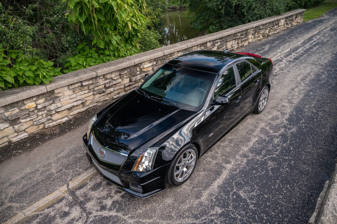 2010 Cadillac CTS-V 2nd Gen - Image 27 of 31