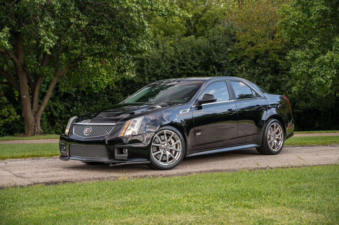 2010 Cadillac CTS-V 2nd Gen - Image 16 of 31