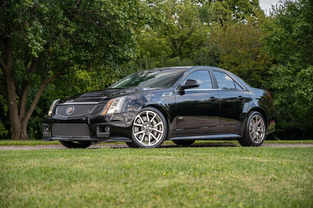 2010 Cadillac CTS-V 2nd Gen - Image 17 of 31