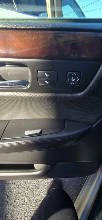 2010 Cadillac CTS-V 2nd Gen - Image 12 of 19