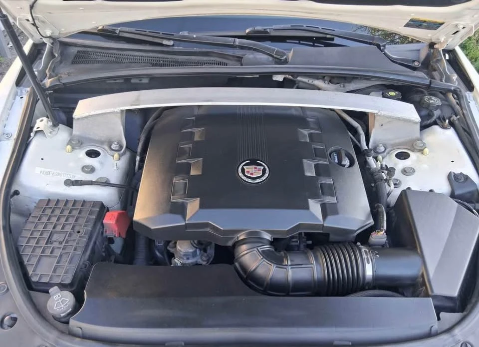 2010 Cadillac CTS-V 2nd Gen - Image 5 of 10