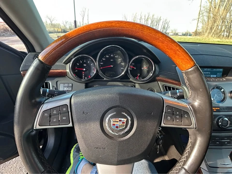 2010 Cadillac CTS-V 2nd Gen - Image 5 of 9