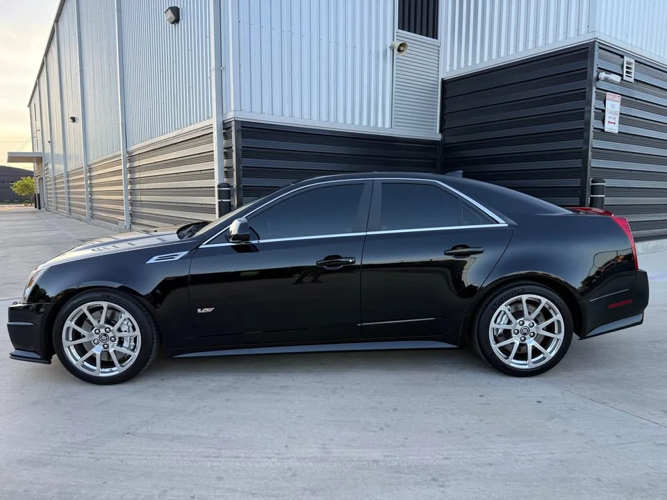 2010 Cadillac CTS-V 2nd Gen - Image 2 of 16