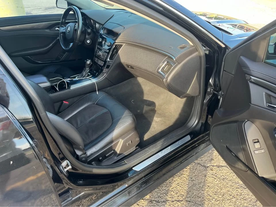 2010 Cadillac CTS-V 2nd Gen - Image 10 of 15