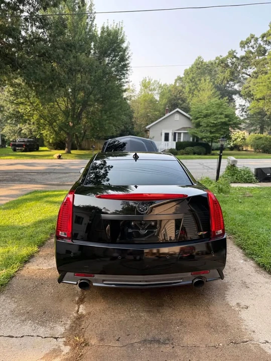 2010 Cadillac CTS-V 2nd Gen - Image 14 of 17