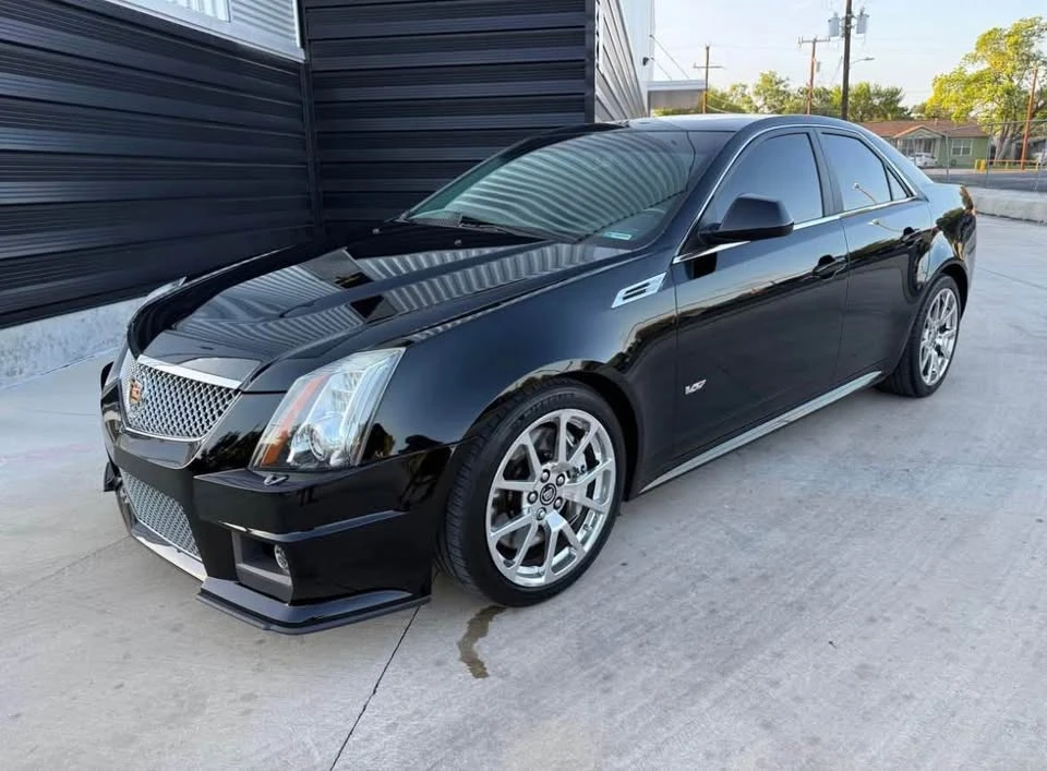 2010 Cadillac CTS-V 2nd Gen - Image 2 of 13