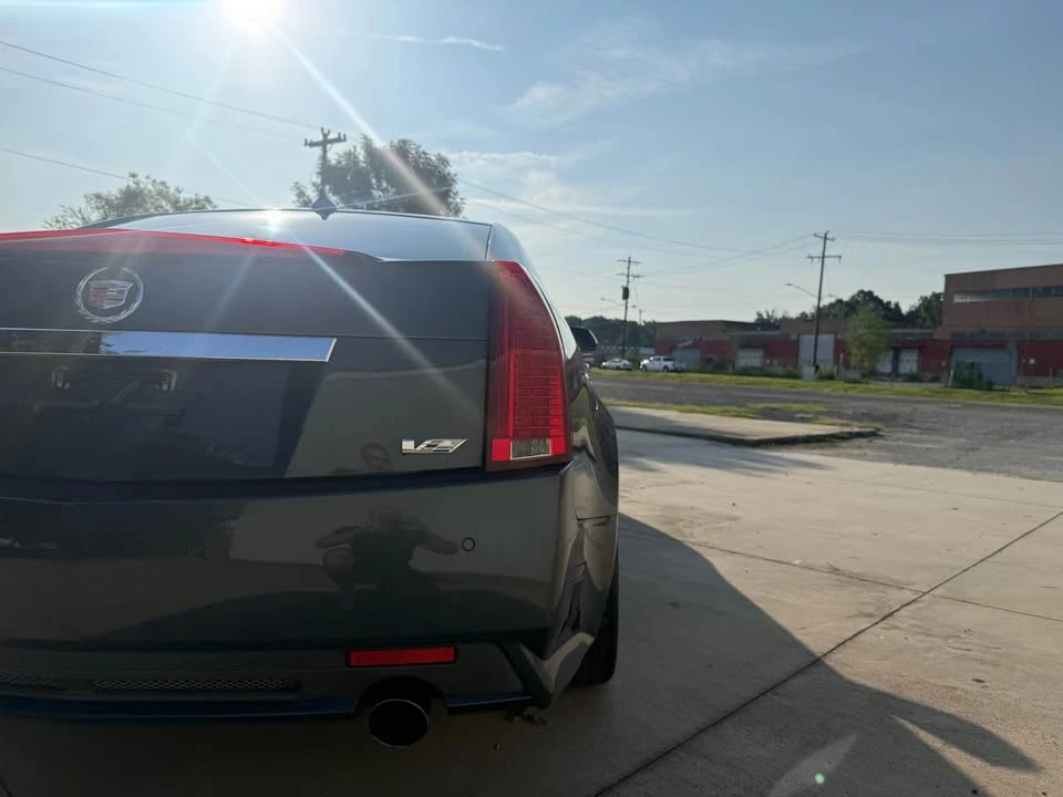 2010 Cadillac CTS-V 2nd Gen - Image 11 of 20