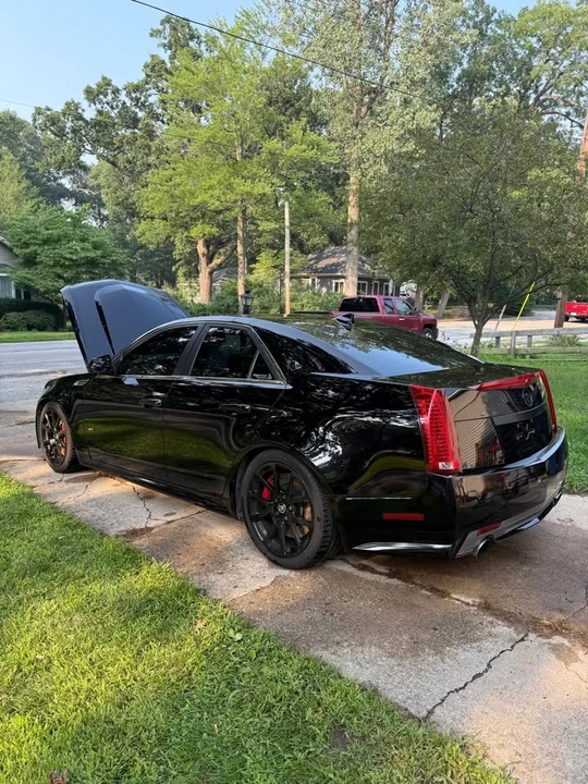 2010 Cadillac CTS-V 2nd Gen - Image 15 of 17