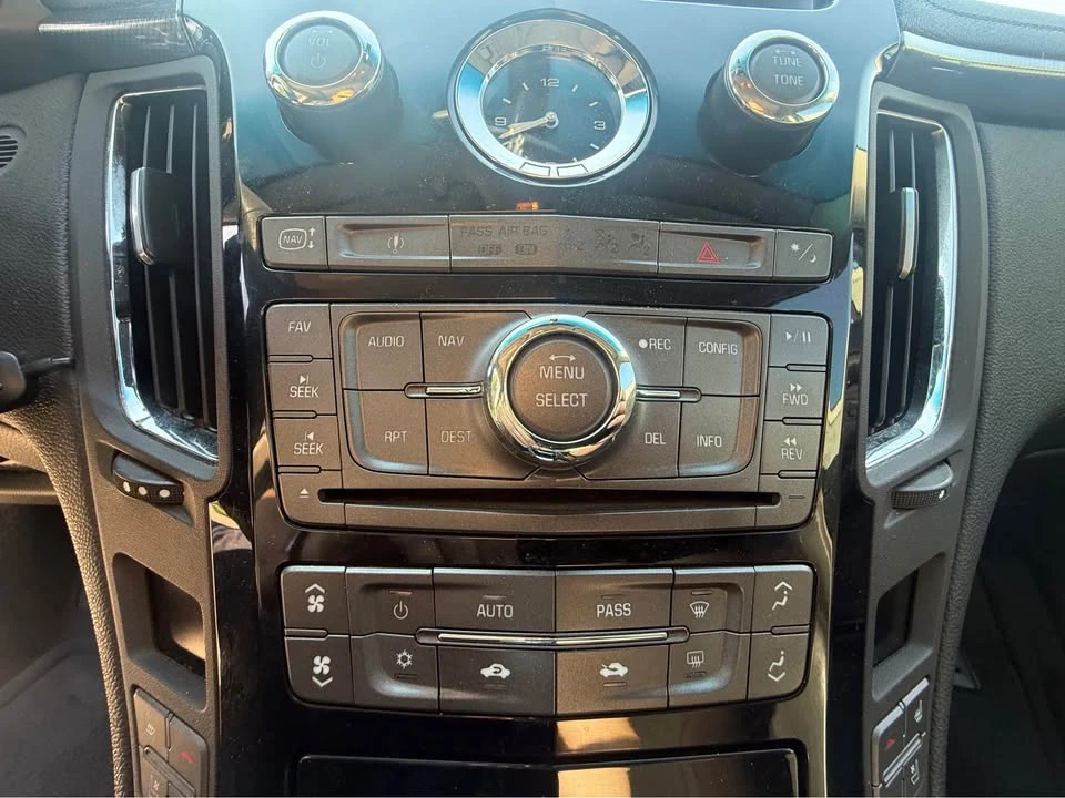 2010 Cadillac CTS-V 2nd Gen - Image 16 of 20