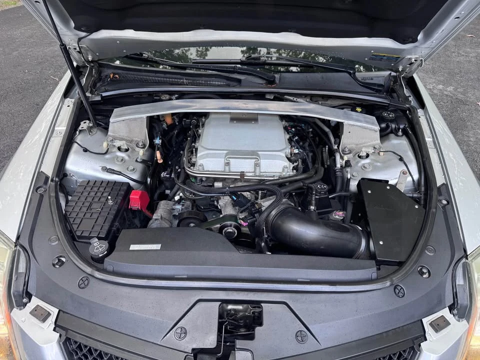2010 Cadillac CTS-V 2nd Gen - Image 7 of 15