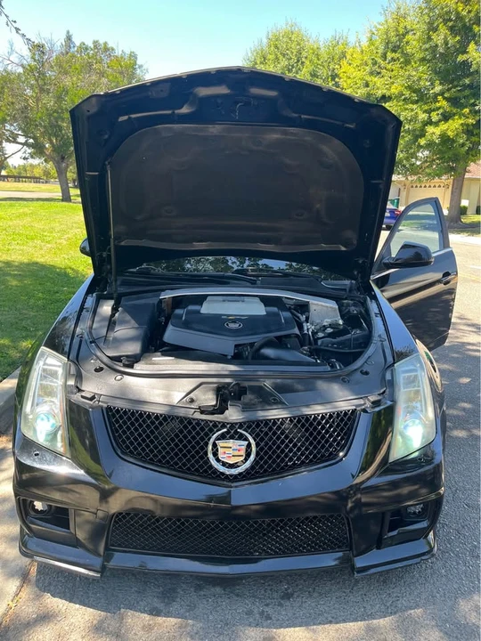 2010 Cadillac CTS-V 2nd Gen - Image 11 of 14