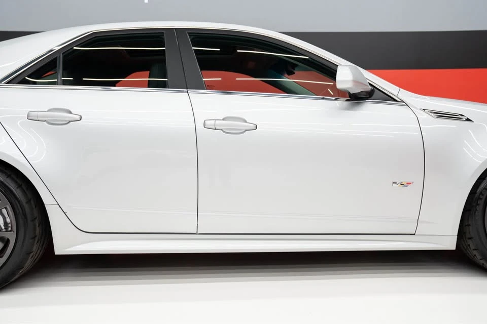 2010 Cadillac CTS-V 2nd Gen - Image 14 of 20
