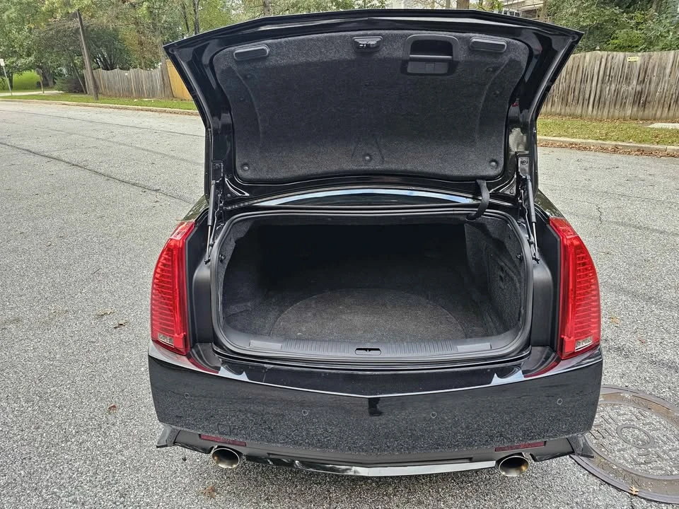 2010 Cadillac CTS-V 2nd Gen - Image 3 of 9