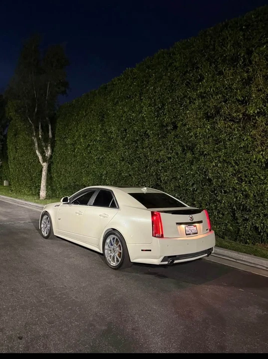 2010 Cadillac CTS-V 2nd Gen - Image 3 of 7