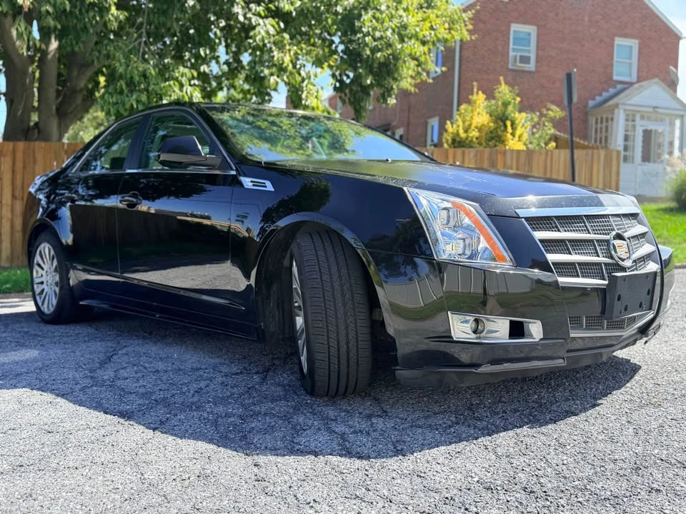 2010 Cadillac CTS-V 2nd Gen - Image 2 of 5