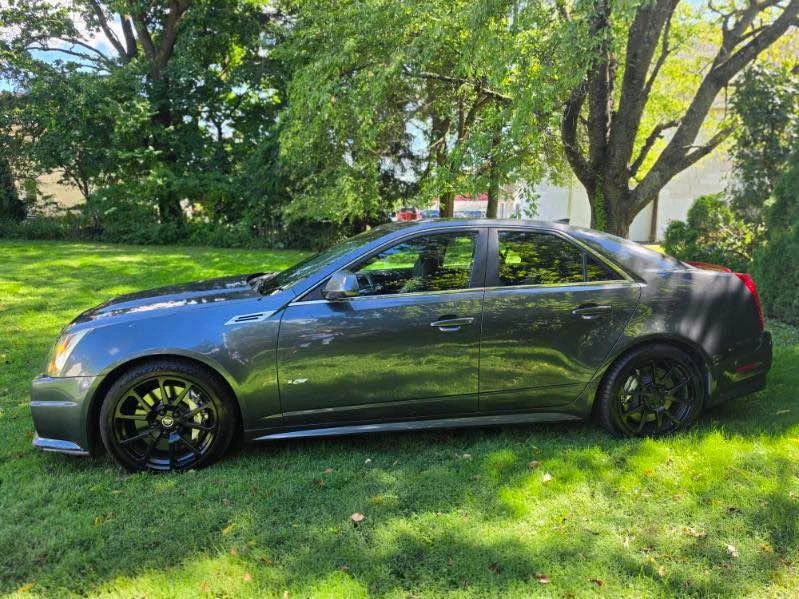 2010 Cadillac CTS-V 2nd Gen - Image 5 of 9