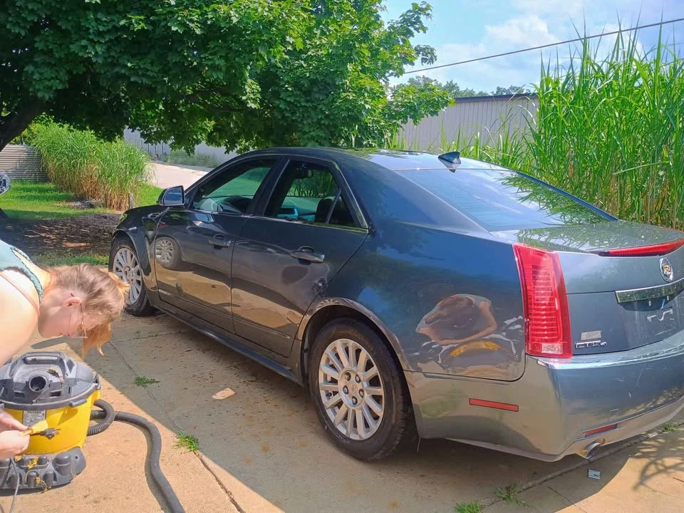 2010 Cadillac CTS-V 2nd Gen - Image 3 of 4