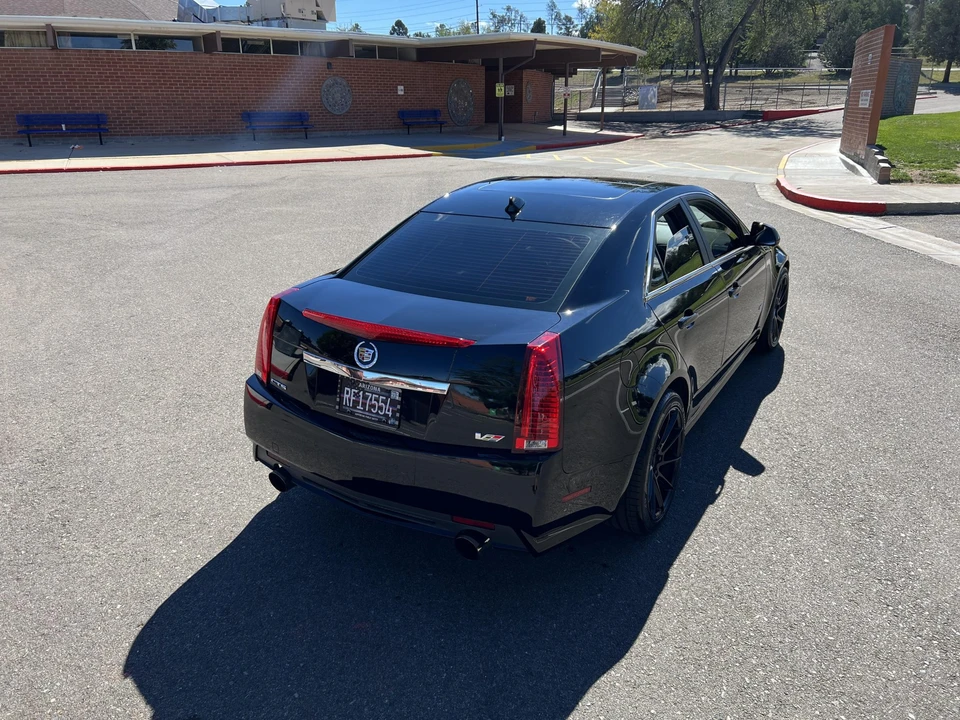 2010 Cadillac CTS-V 2nd Gen - Image 15 of 31