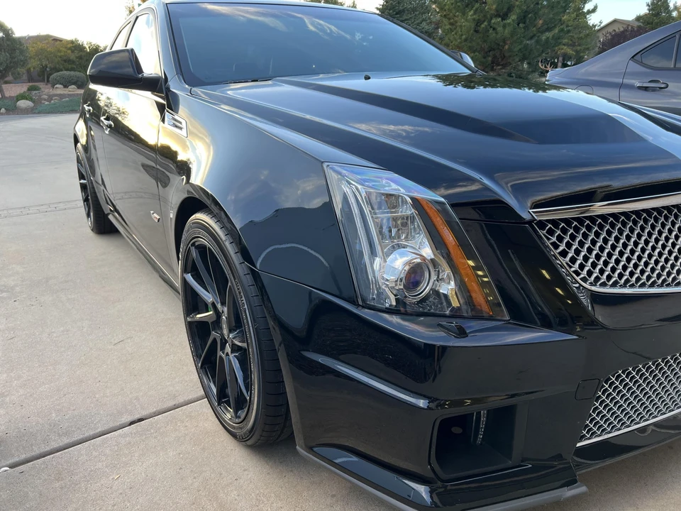2010 Cadillac CTS-V 2nd Gen - Image 27 of 31