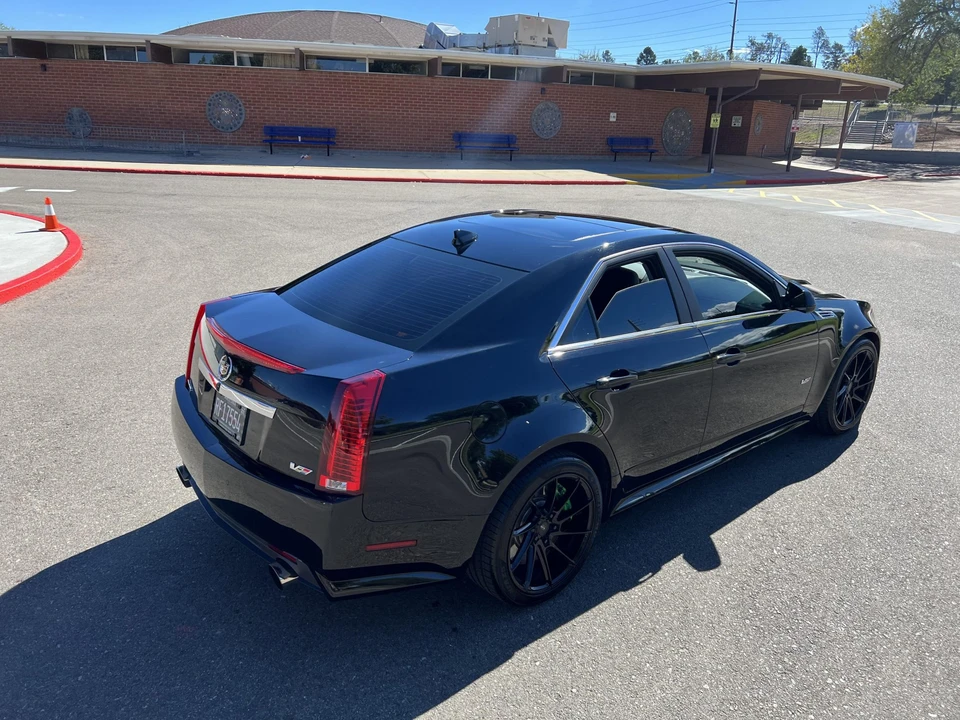2010 Cadillac CTS-V 2nd Gen - Image 17 of 31