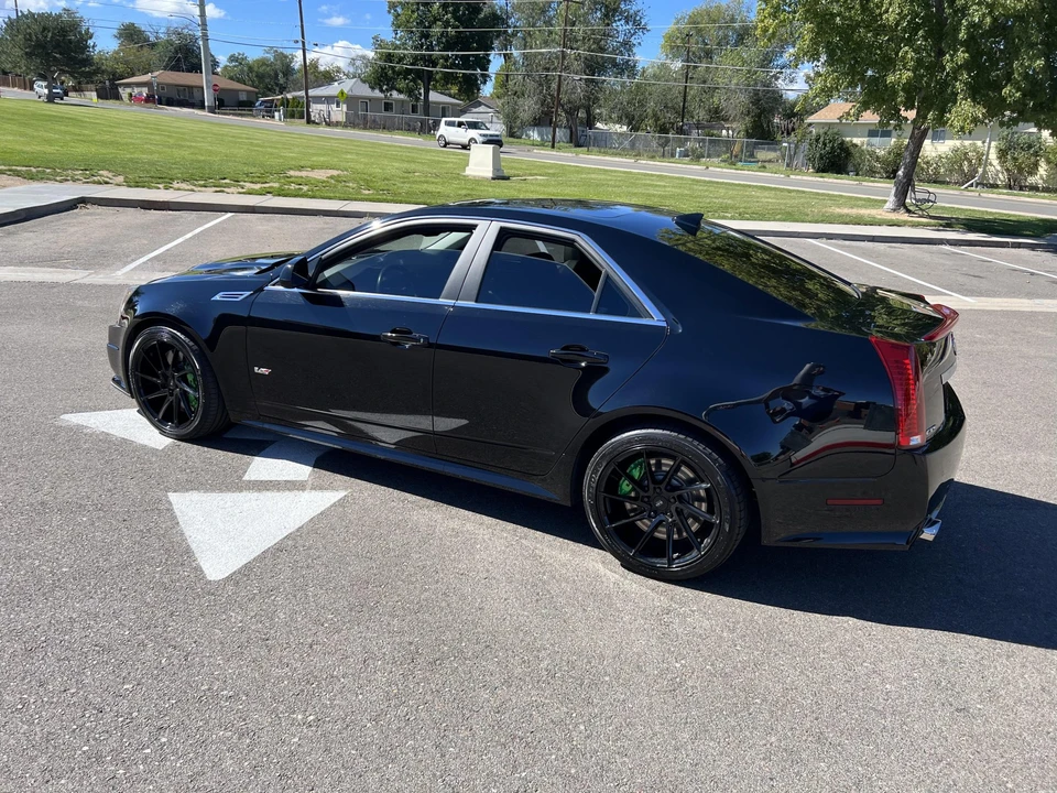 2010 Cadillac CTS-V 2nd Gen - Image 8 of 31