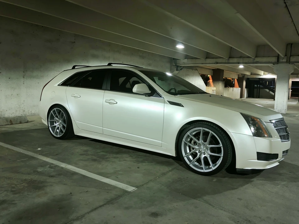 2010 Cadillac CTS 2nd Gen - Image 15 of 31