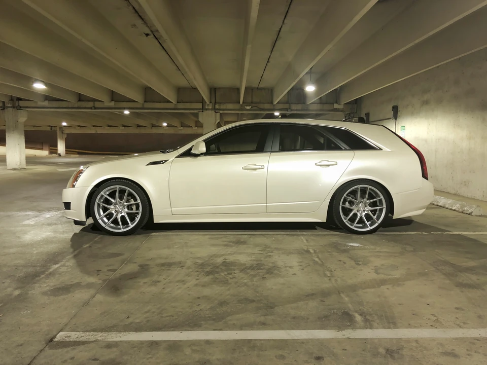 2010 Cadillac CTS 2nd Gen - Image 6 of 31
