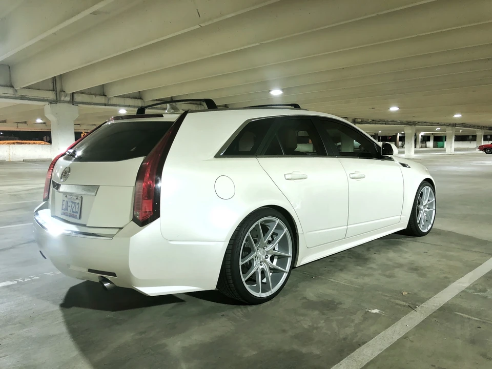 2010 Cadillac CTS 2nd Gen - Image 3 of 31