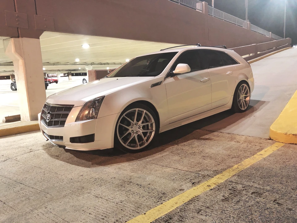 2010 Cadillac CTS 2nd Gen - Image 13 of 31