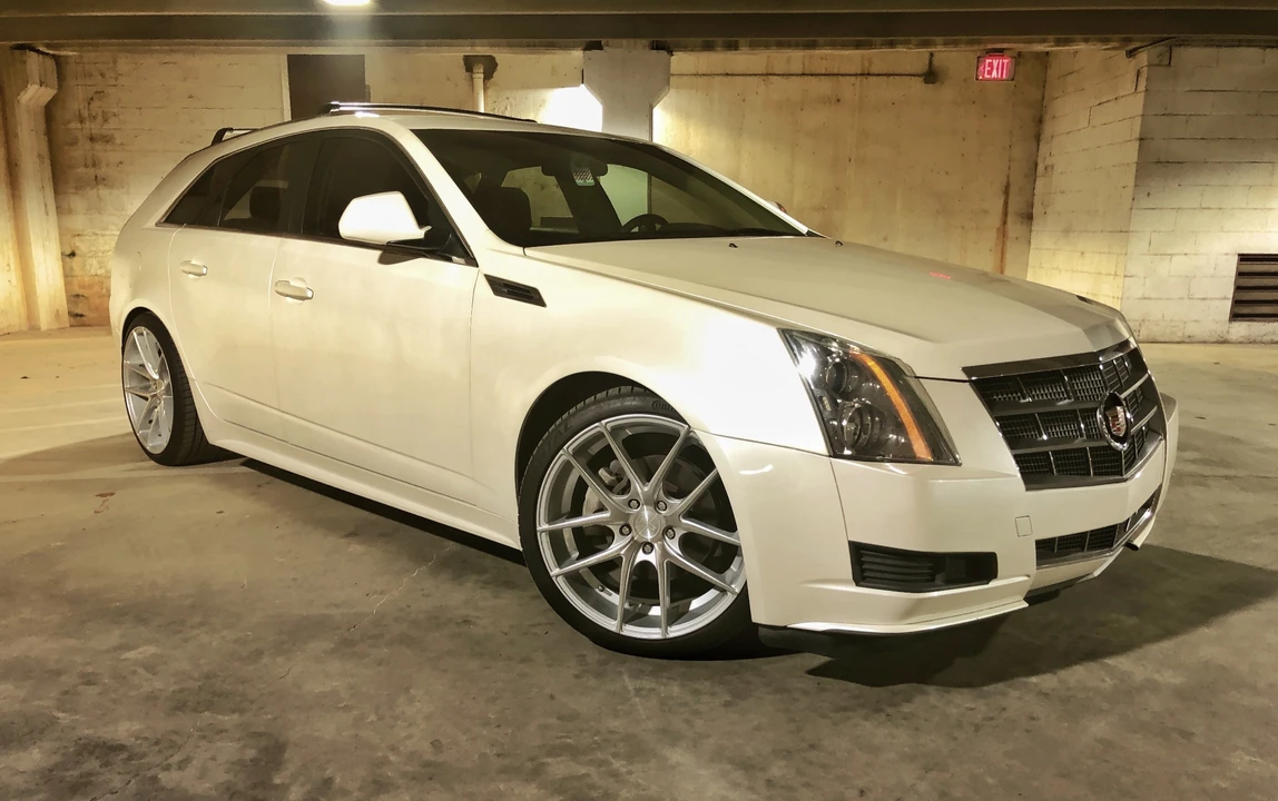 2010 Cadillac CTS 2nd Gen - Image 2 of 31