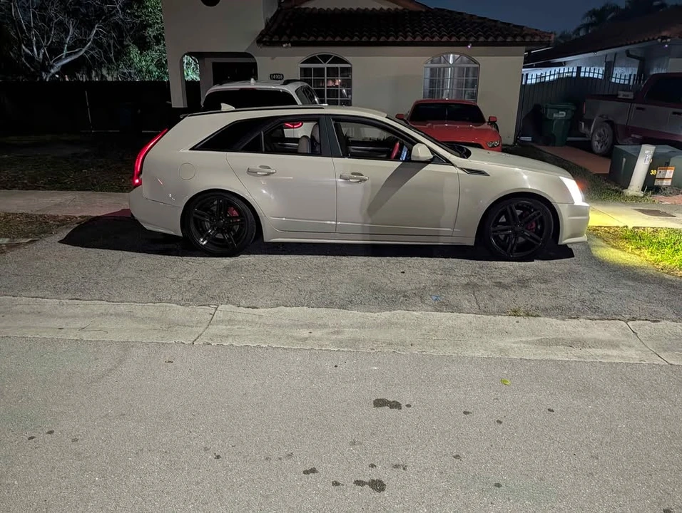 2010 Cadillac CTS 2nd Gen - Image 4 of 5
