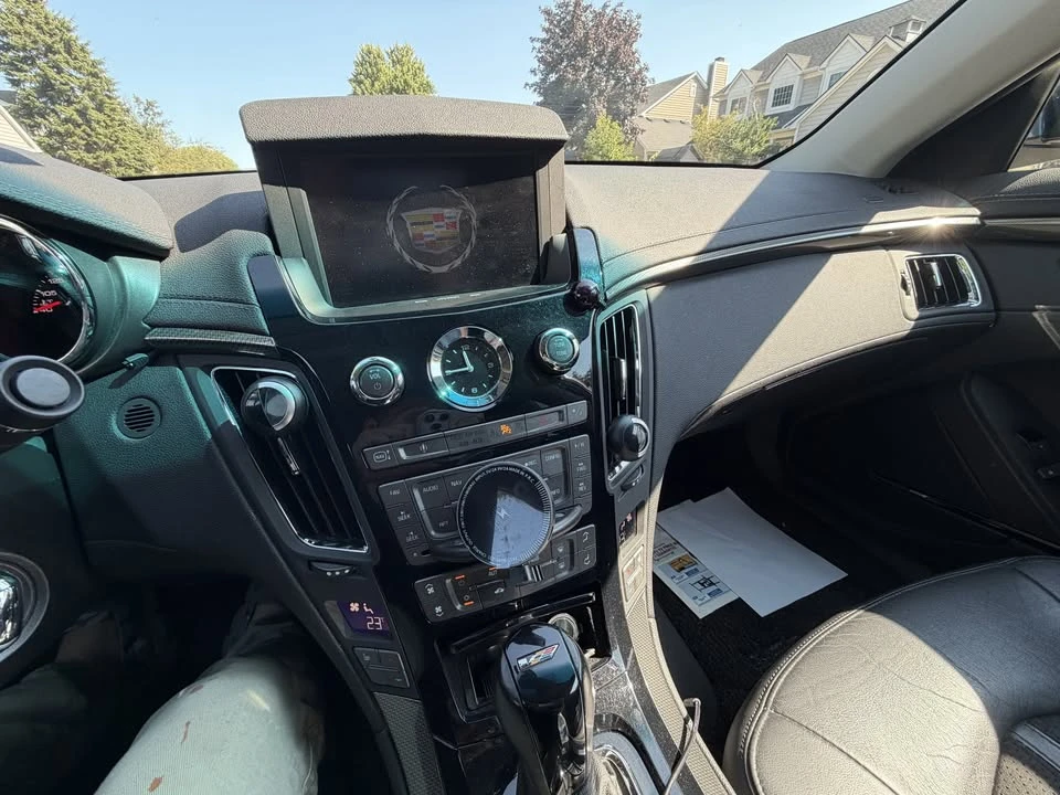 2010 Cadillac CTS-V 2nd Gen - Image 15 of 17