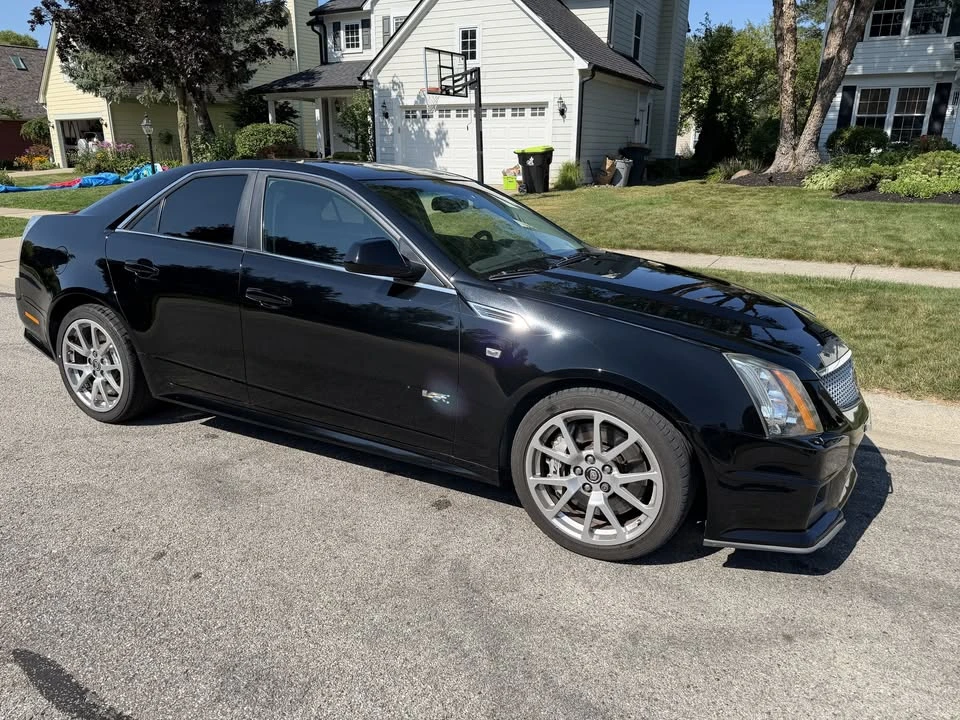 2010 Cadillac CTS-V 2nd Gen - Image 2 of 17