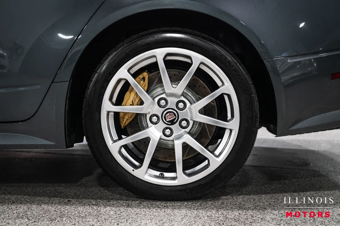2010 Cadillac CTS-V 2nd Gen - Image 10 of 31