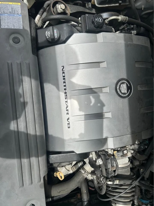 2010 Cadillac DTS - Image 5 of 5