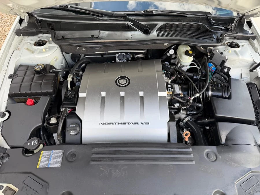 2010 Cadillac DTS - Image 26 of 28