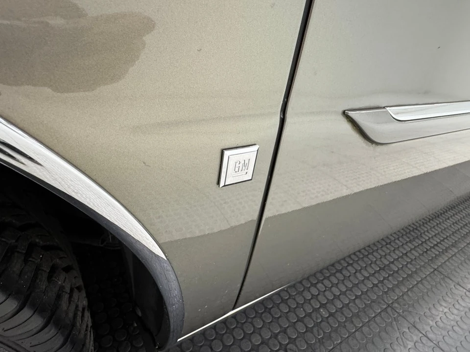 2010 Cadillac DTS - Image 12 of 12
