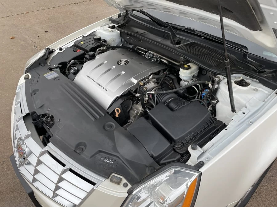 2010 Cadillac DTS - Image 25 of 26