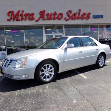 2010 Cadillac DTS Luxury