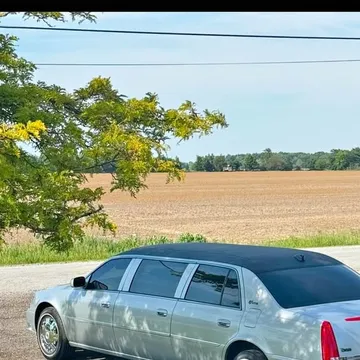 2010 Cadillac DTS Executive Sedan